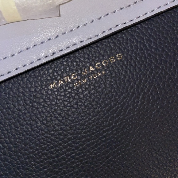 Marc Jacobs Leather Crossbody Bag The Tuck Lock 
Gray & Light Gray Colorblock - Picture 11 of 14